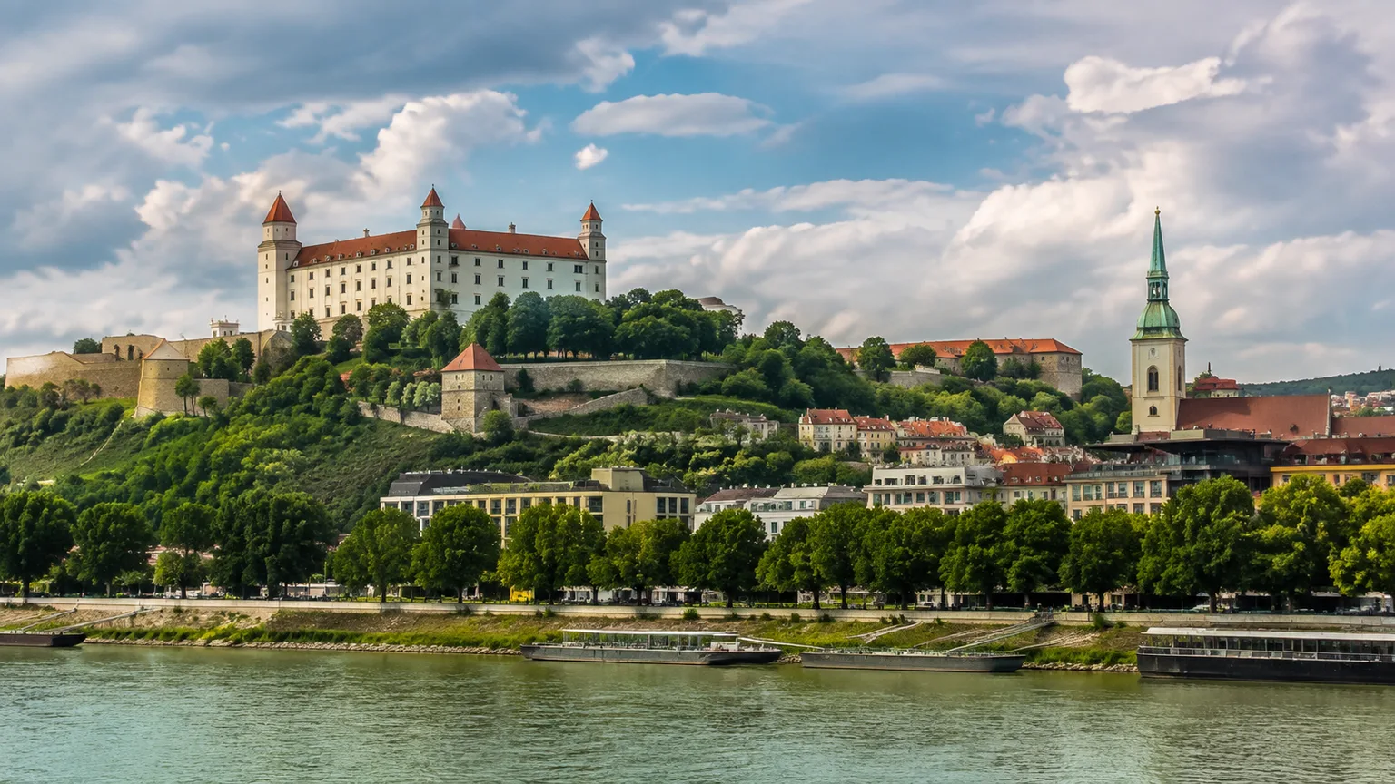 Slovakia travel eSIM