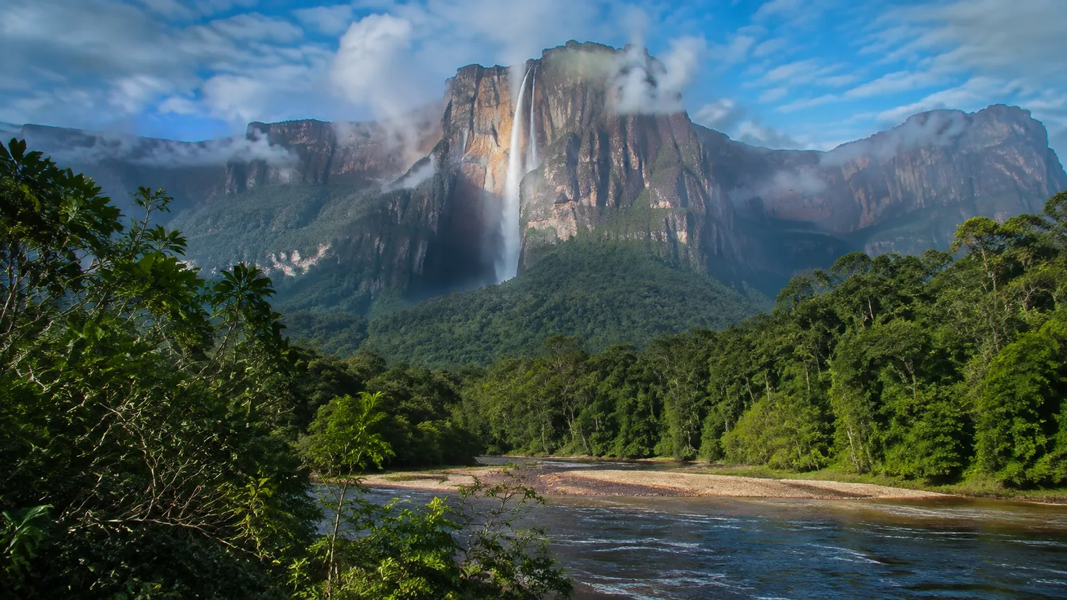 Venezuela travel eSIM